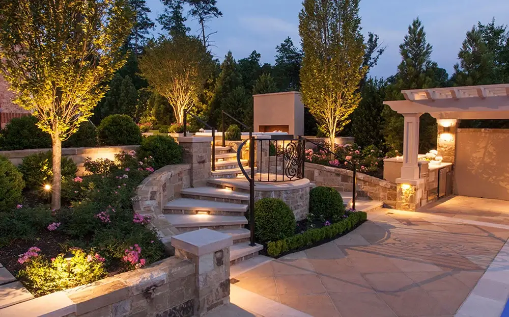 Супер освещение участка - фото